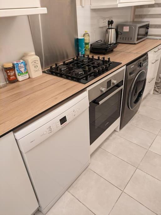 Flat, Apartment In Haggerston N1, Central Londra Esterno foto